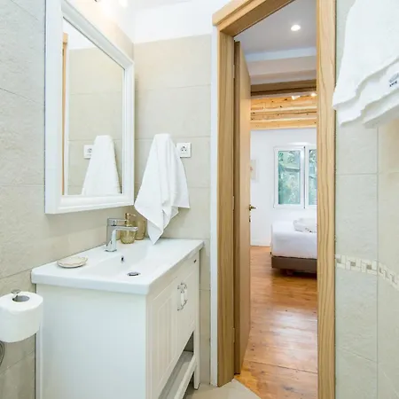 Joanie's Dream * Danilia